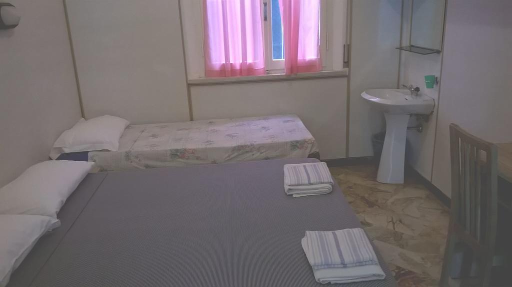 Hotel Parigi Rimini Luaran gambar