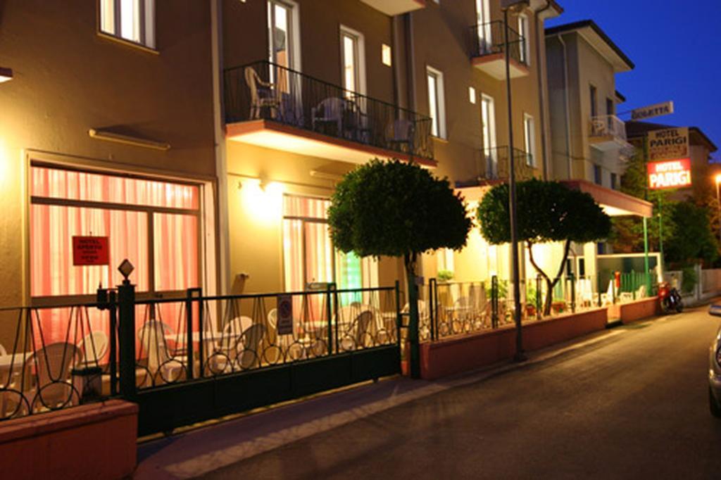 Hotel Parigi Rimini Luaran gambar