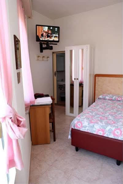 Hotel Parigi Rimini Luaran gambar